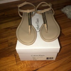 NWT Calvin Klein nude sandals